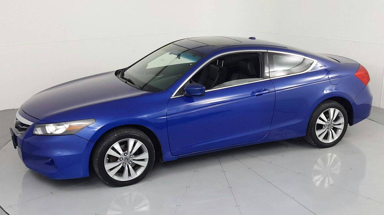 Pre-Owned 2011 Honda Accord EX-L 2-door Compact Passenger Car in ...